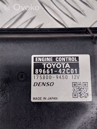 Toyota RAV 4 (XA30) Sterownik / Moduł ECU 8966142C01