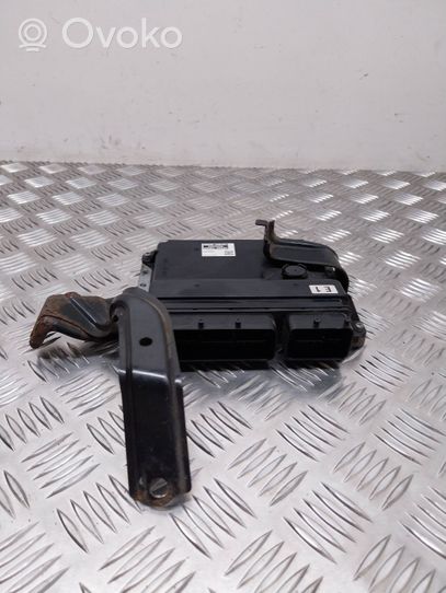 Toyota RAV 4 (XA30) Sterownik / Moduł ECU 8966142C01