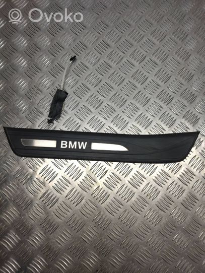 BMW 5 GT F07 Garniture marche-pieds avant 7193475