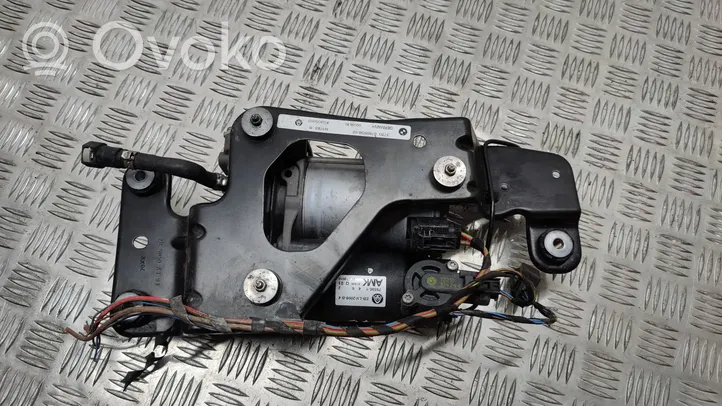 BMW X5 E70 Compresseur à suspension pneumatique 6789938