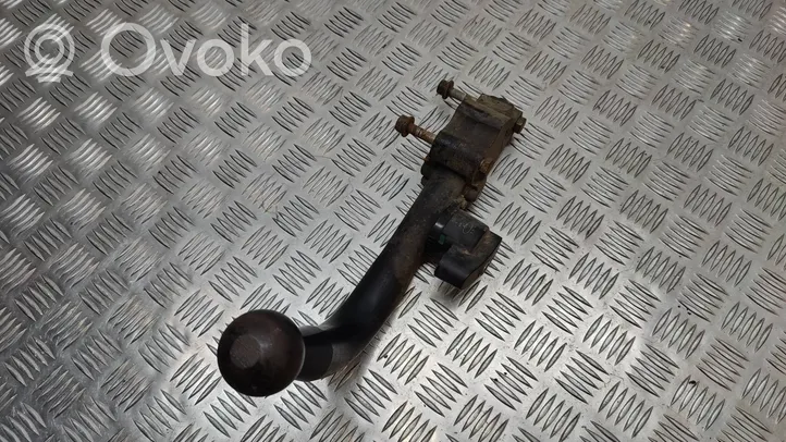 Toyota Avensis T250 Tow bar mounting accessories 