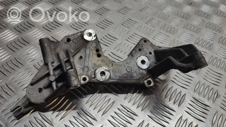 Audi A6 S6 C6 4F Supporto della pompa del carburante 059130147P