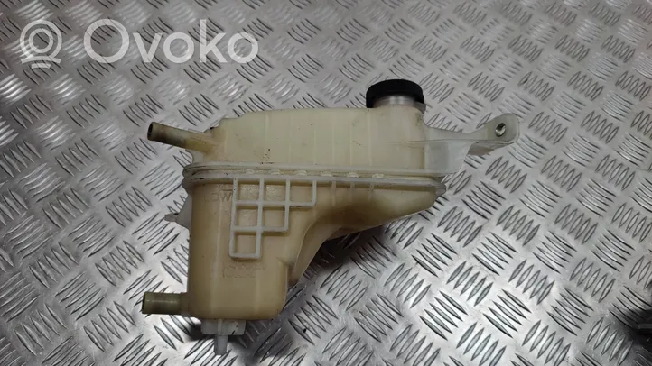 Toyota Verso Vase d'expansion / réservoir de liquide de refroidissement 