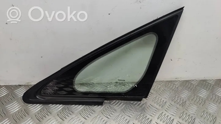 Toyota Verso Fenêtre latérale avant / vitre triangulaire (4 portes) 43R00097