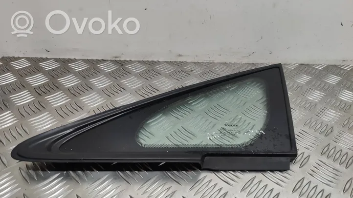 Toyota Verso Etuoven kulmalasi, neliovinen malli 43R00097