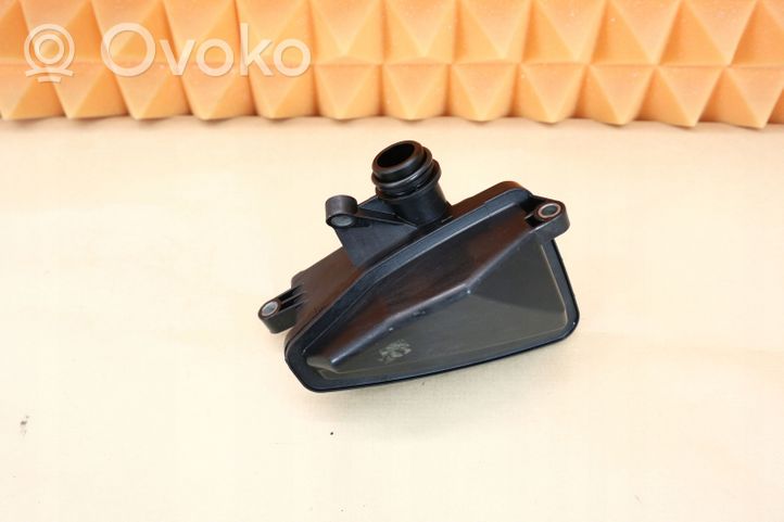 Mercedes-Benz CLS C219 Separatore dello sfiato dell’olio A6421400087