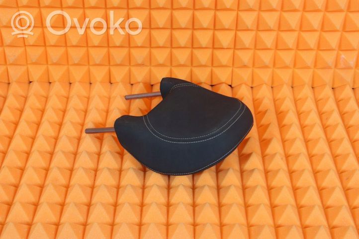 Volvo C30 Front seat headrest 