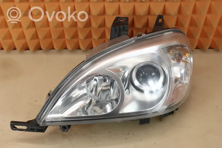 Mercedes-Benz ML W163 Lampa przednia 