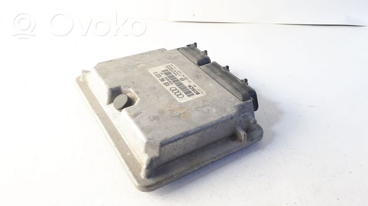 Audi A4 S4 B5 8D Sterownik / Moduł ECU 038906018R