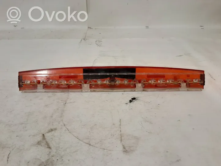 Audi A4 S4 B7 8E 8H Luce d’arresto centrale/supplementare 28427002