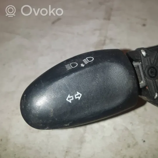 Volkswagen Sharan Manetka / Przełącznik kierunkowskazów wycieraczek 7M0953503F