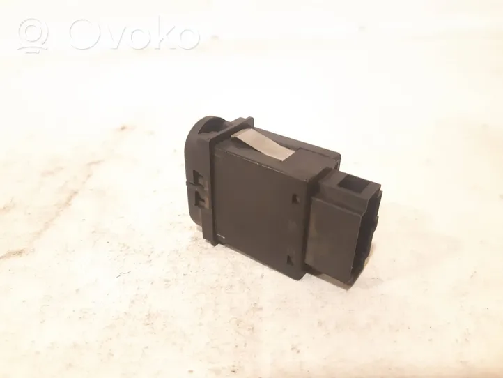 Volkswagen Sharan Windscreen/window heater switch 7M0959621