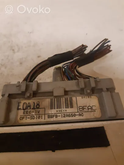 Ford Fiesta Calculateur moteur ECU 88FB12A650AC