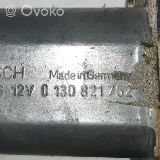 Opel Astra G Silniczek podnośnika szyby drzwi przednich 0130821752