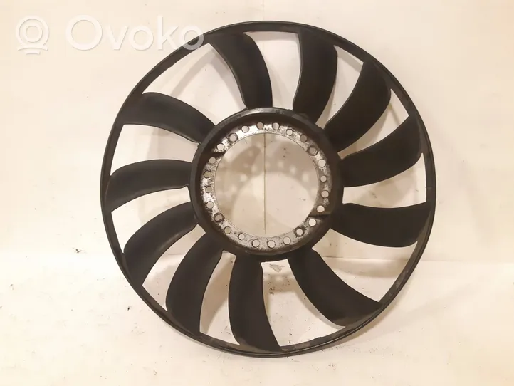 Audi A6 S6 C5 4B Hélice moteur ventilateur 058121301B