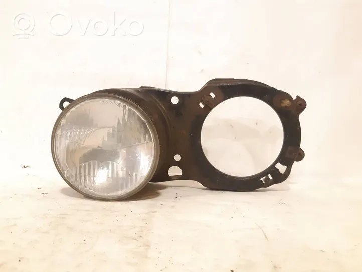 BMW 5 E28 Phare frontale 310110480