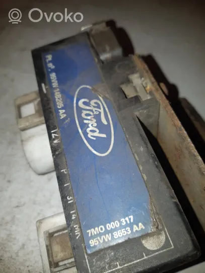 Ford Galaxy Relé del ventilador del refrigerador 95VW8653AA