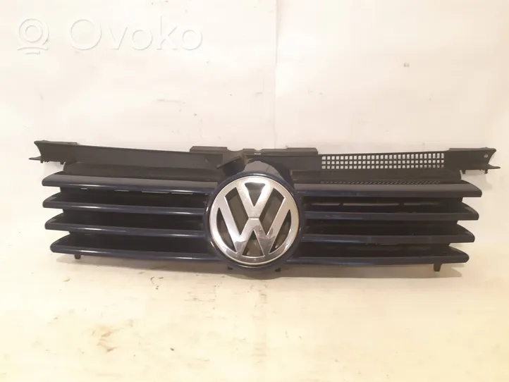 Volkswagen Bora Grille calandre supérieure de pare-chocs avant 1J5853653