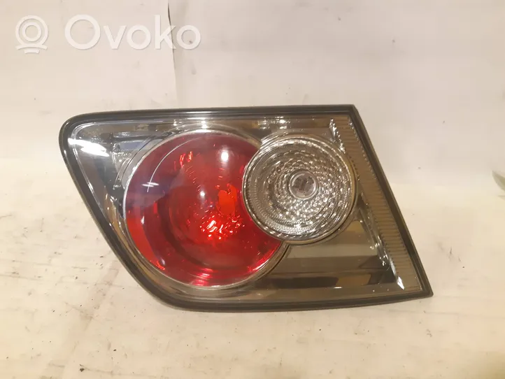 Mazda 6 Lampy tylnej klapy bagażnika 22661980