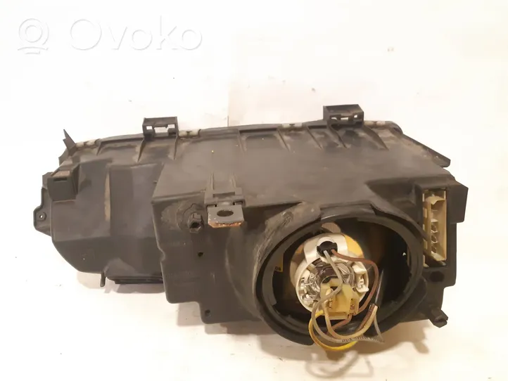 Ford Scorpio Lampa przednia 1305235100