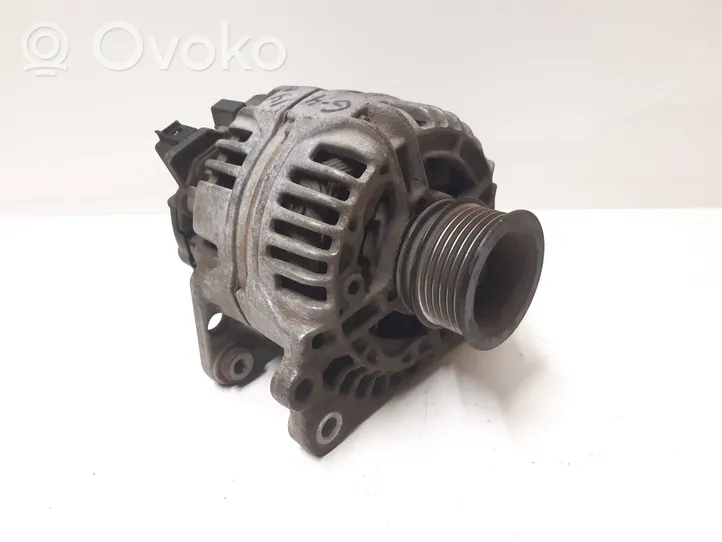 Volkswagen Golf IV Generatore/alternatore 037903025E