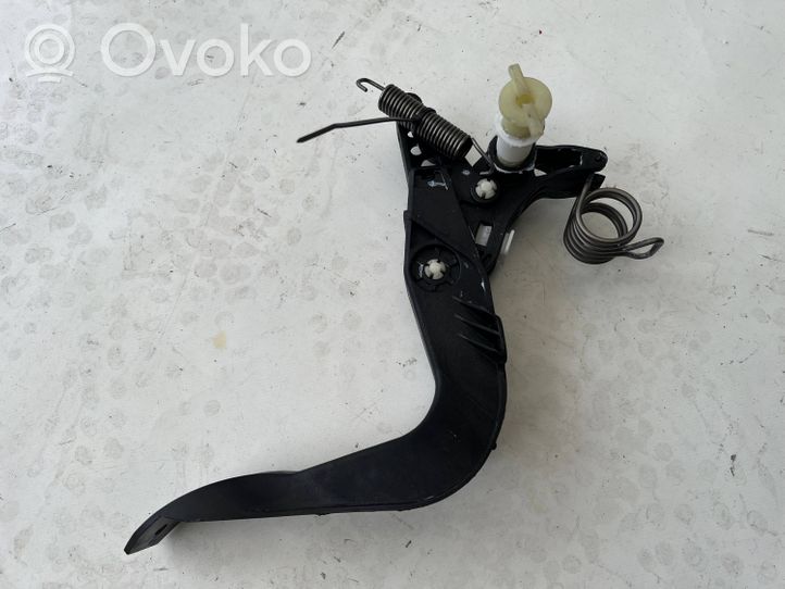 Opel Corsa E Clutch pedal 3801990123