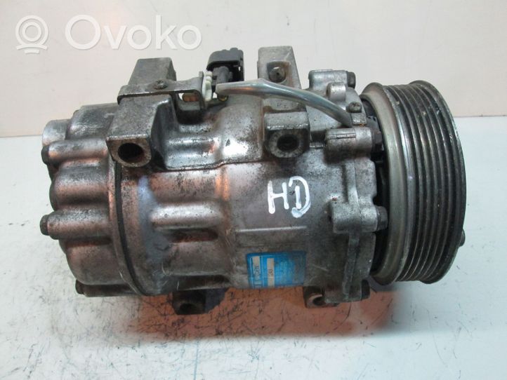 Ford Focus Ilmastointilaitteen kompressorin pumppu (A/C) 3M5H19D629HD