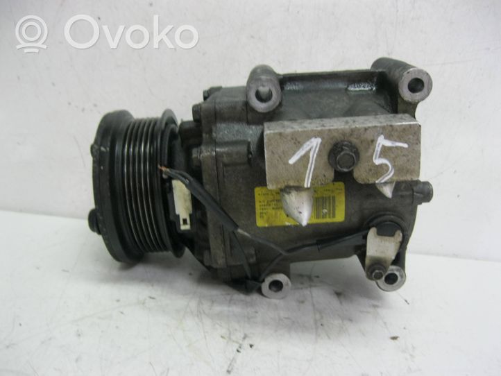 Ford Focus Ilmastointilaitteen kompressorin pumppu (A/C) YS4H-19D629