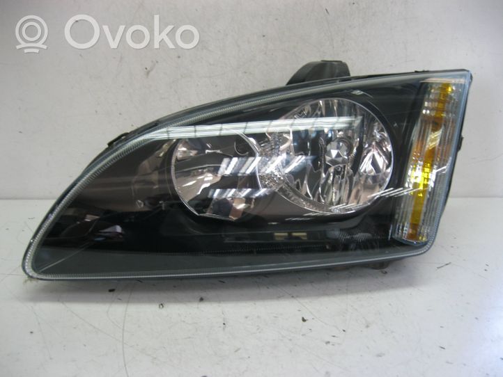 Ford Focus Lampa przednia 