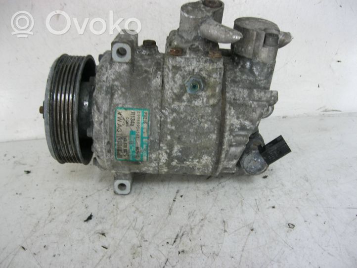 Volkswagen Golf V Compressore aria condizionata (A/C) (pompa) 1K0820803Q