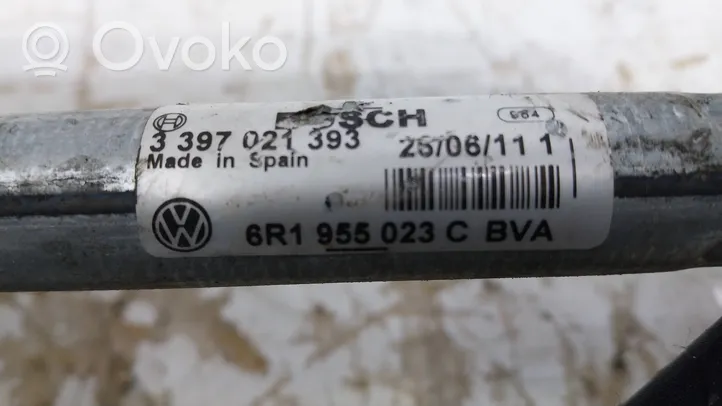 Volkswagen Polo V 6R Front wiper linkage and motor 6R1955119A