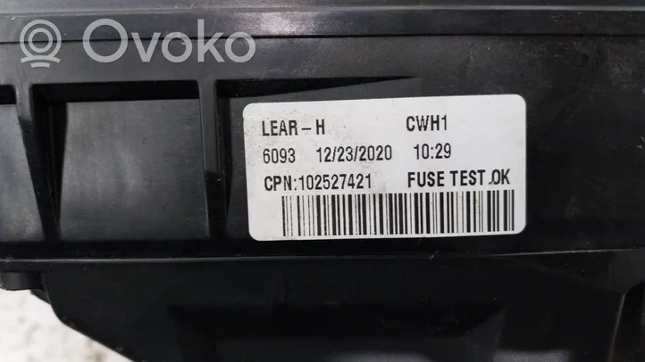 Volvo XC40 Saugiklių dėžė (komplektas) 31473880