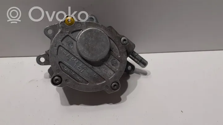 Mercedes-Benz E W211 Vacuum pump A6422300165