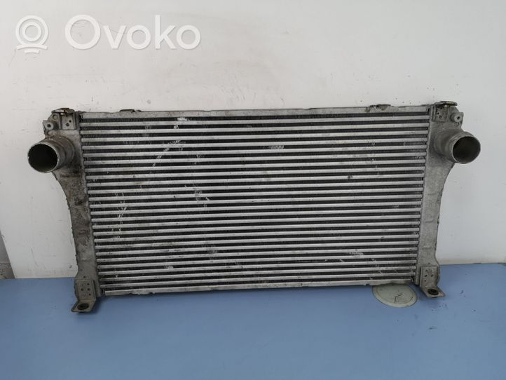 Toyota Avensis T270 Radiatore intercooler 179400R040