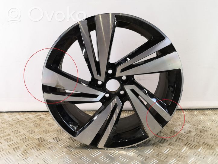 Volkswagen T-Roc R18 alloy rim 2GM601025H