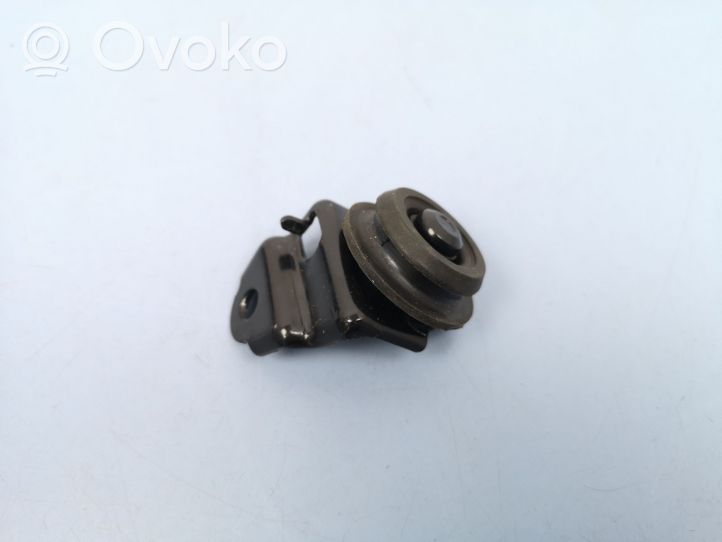 Toyota Land Cruiser (J150) Staffa di montaggio del radiatore 8846360010