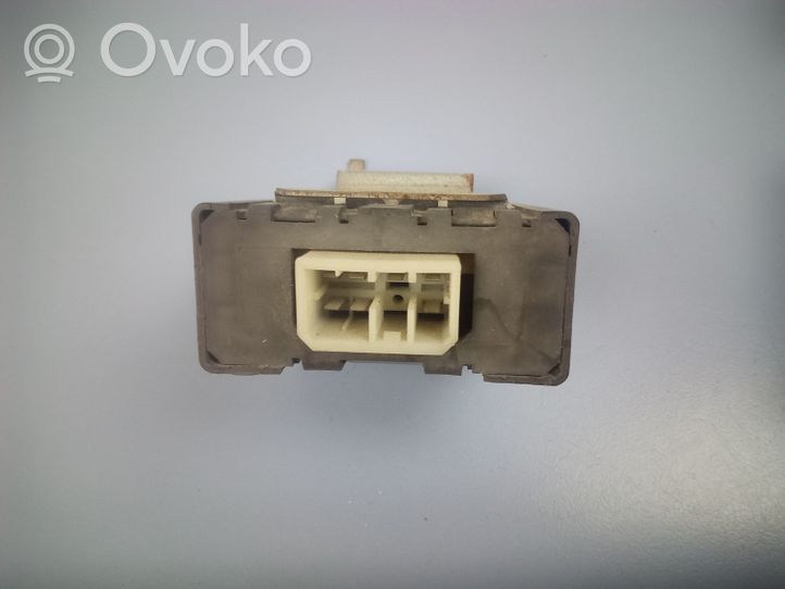 Mitsubishi Pajero Other relay MB665614