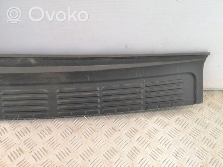 Toyota Land Cruiser (J200) Takapuskurin koristemuotolista 5216260040