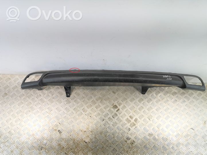 Toyota Yaris Moulure inférieure de pare-chocs arrière 524530D050