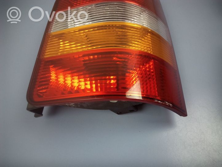 Volkswagen Transporter - Caravelle T5 Lampa tylna 7H0945258A