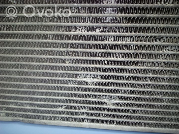 Land Rover Discovery Radiatore intercooler ESR3777