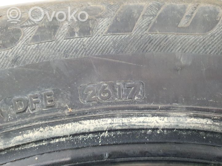 Volvo S60 R18 summer tire 