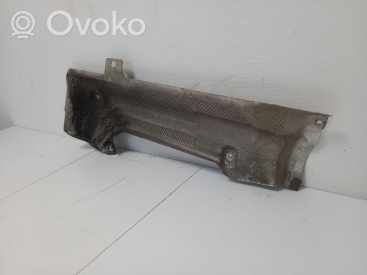 Mercedes-Benz E W212 Bouclier thermique d'échappement A2126820471