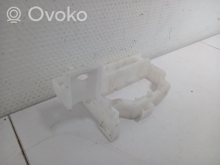 Toyota Yaris Inny element deski rozdzielczej 8266652090