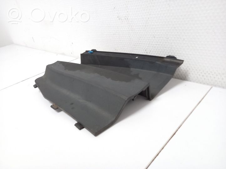 Toyota Auris 150 Garniture de pare-brise 5578302050