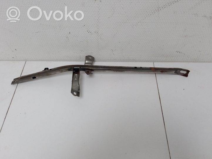 Toyota Yaris Kita panelės detalė 553060D081