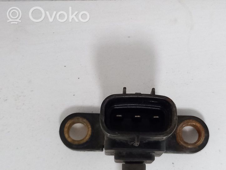 Toyota Yaris Kita variklio skyriaus detalė 321419F