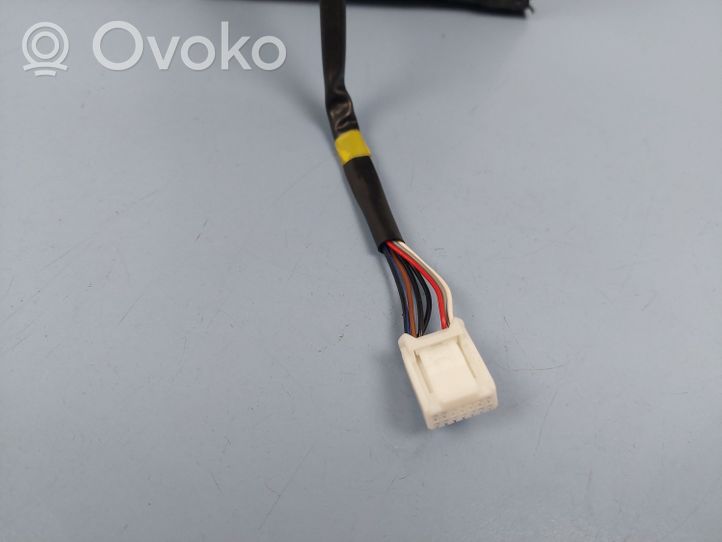 Toyota Auris E180 Elektryczne lusterko boczne drzwi przednich 8794002620