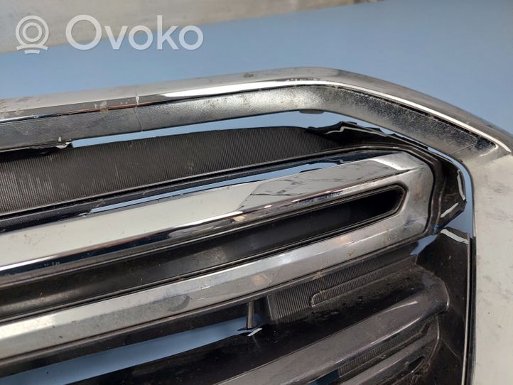 Subaru Outback (BS) Grille calandre supérieure de pare-chocs avant C160100370