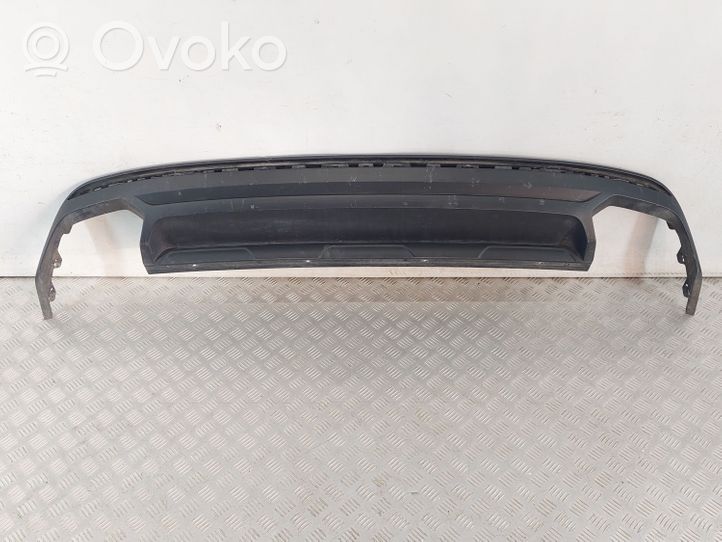 Volkswagen Touareg III Moulure inférieure de pare-chocs arrière 760807568J